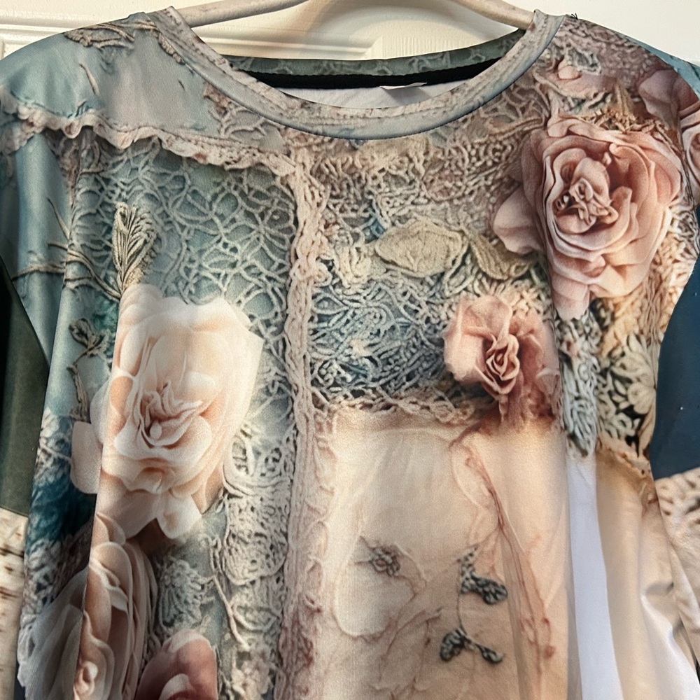 Floral Lace Print Women’s Top - Blush Pink & Teal